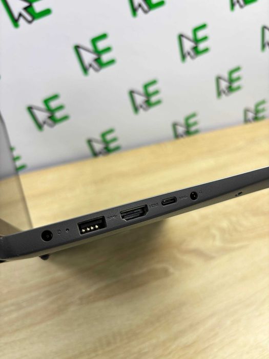 Lenovo IdeaPad 3 15ALC6 15'6 / Ryzen 5 5500U / 8 GB / SSD 250 GB