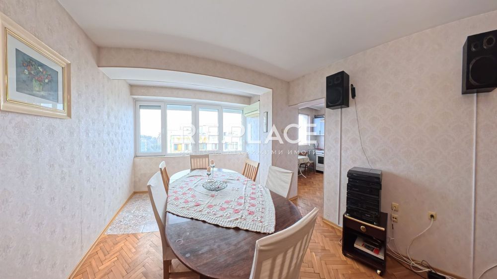 Дава се под наем Тристаен апартамент в Варна, Чайка - 110 кв.м за 698.19 € - Снимка #2