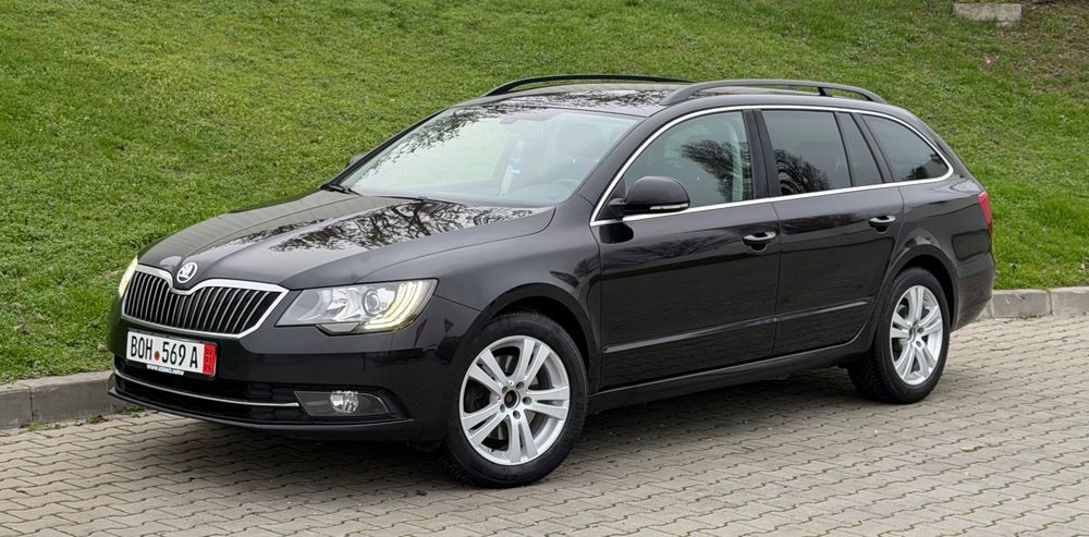 Skoda Superb 2.0 TDi 170 CP , IMPORT GERMANIA - Istoric service Skoda complet