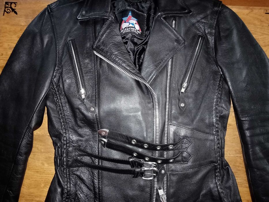 JIM Leather, Ново, Уникално, Естествена Кожа, Размер М. Код 1882