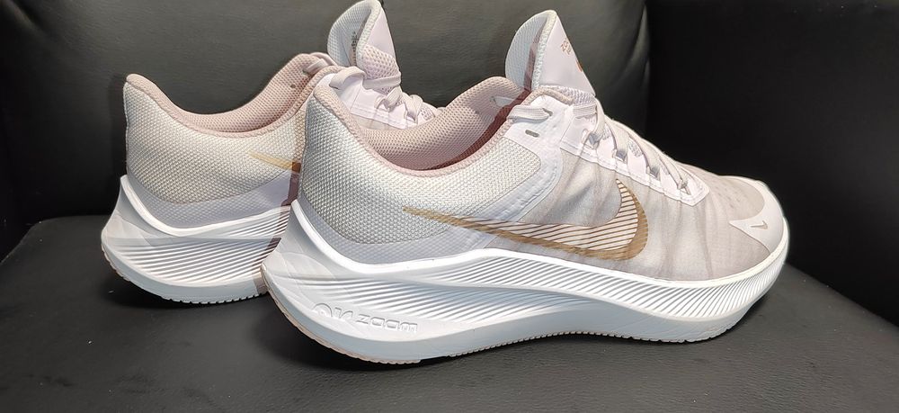 Nike Air Zoom Winflo 8, номер 42,5