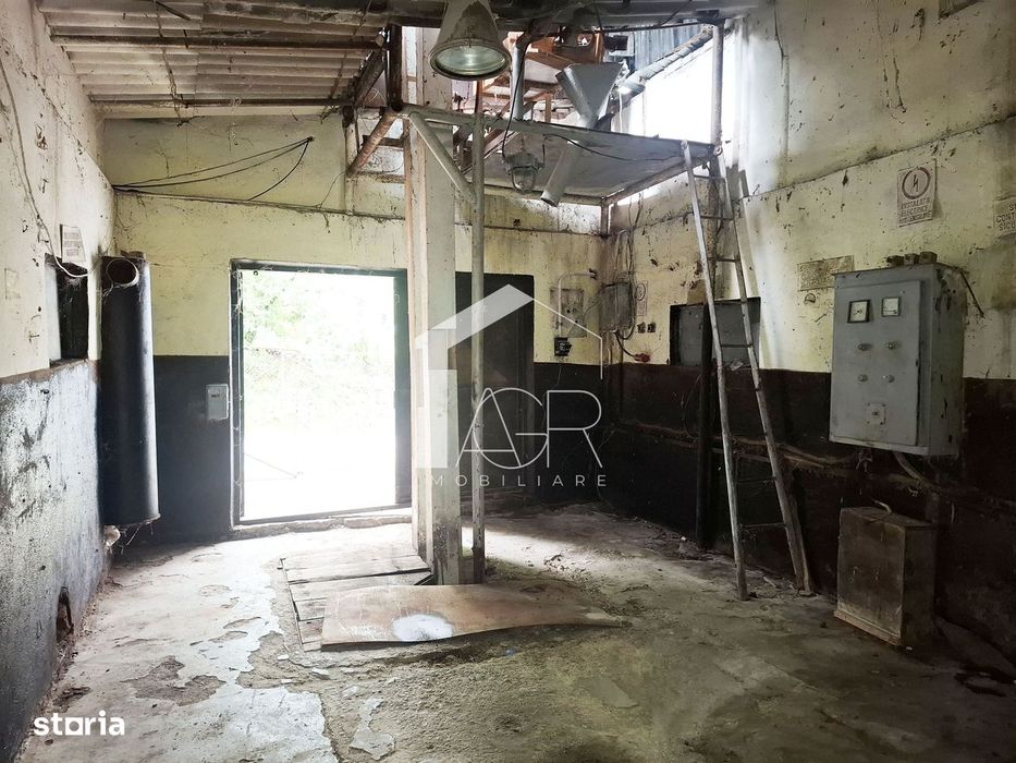 Imobil cu destinatie comerciala, 4 camere, Boldesti-Scaieni