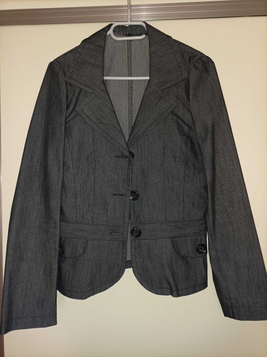 Set sacou + pantaloni, de vara, culoare gri cu fir auriu, mar.38-40