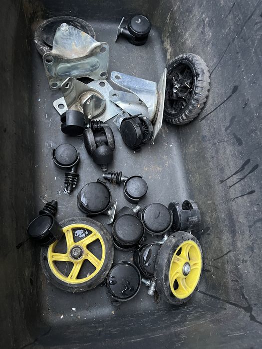 Roti carucior scaun patine cu rotile diferite marimi