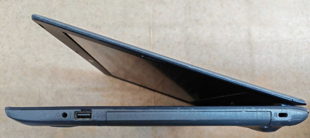 Laptop Acer Core I7 7500U 12gb ddr4 dspy 14inch fhd