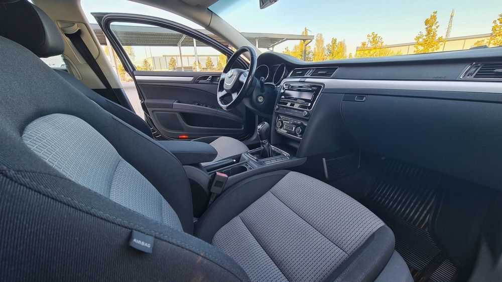 SKODA Superb 2, berlina, 4x4, motor 2.0 TDI - 170CP - an 2011 - Euro 5
