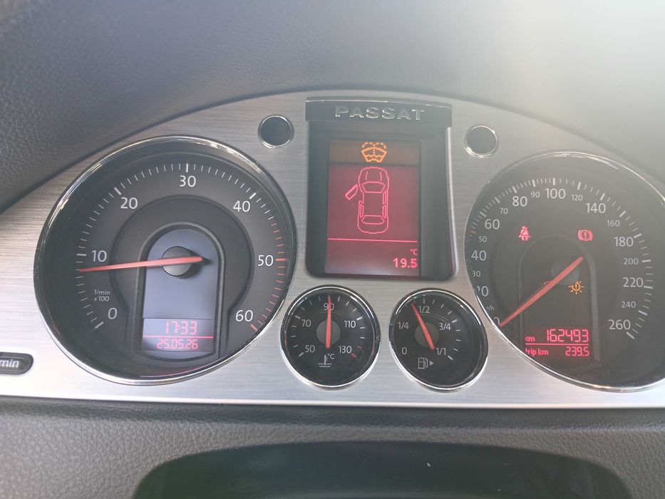 VOLKSWAGEN Passat 2006 — imagine 4