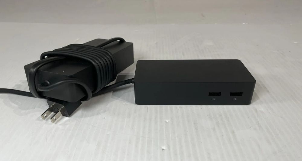 Microsoft 1661 Dock Station Дока станция для Surface + бп 102вт