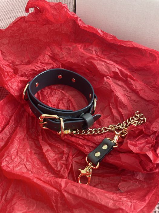 Leather collars hamdmade - Curele din piele lucrate manual.