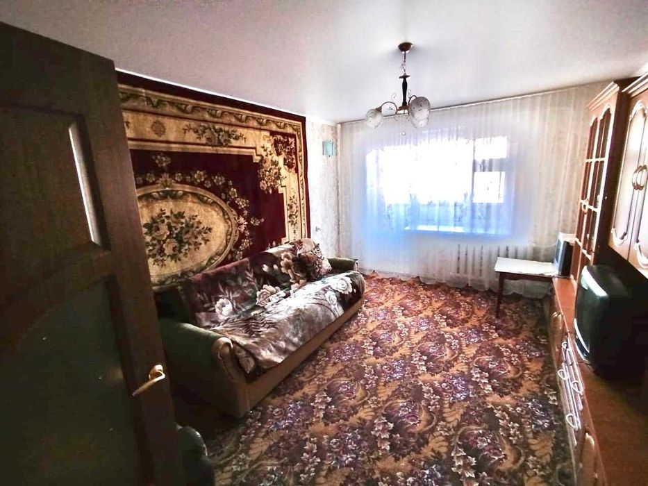 Продаётся 3 комн квартира