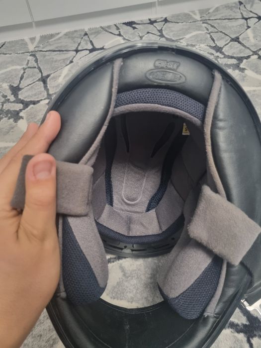 Vând cască moto marimea XS