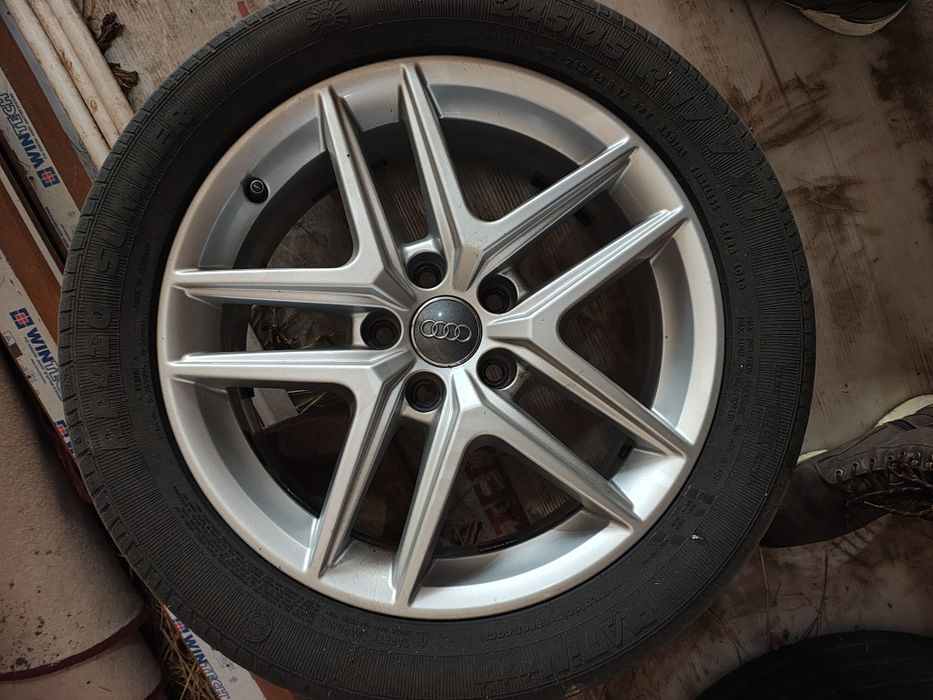 Vând Jante Audi.