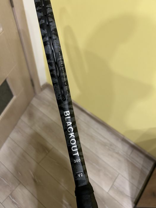 Тенис Ракета Solinco Blackout v2 300 грама, грип 3