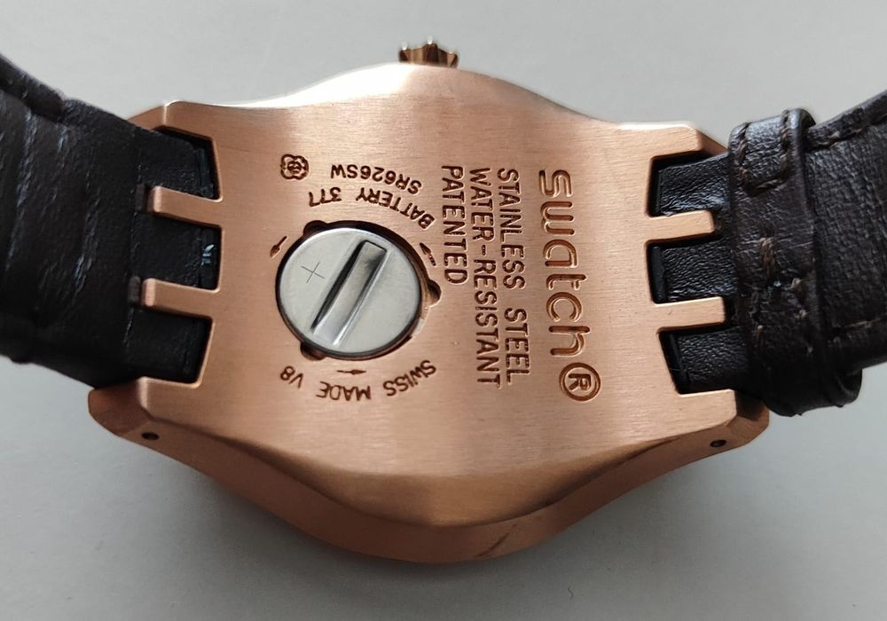 Продам часы Swatch оригинал новые