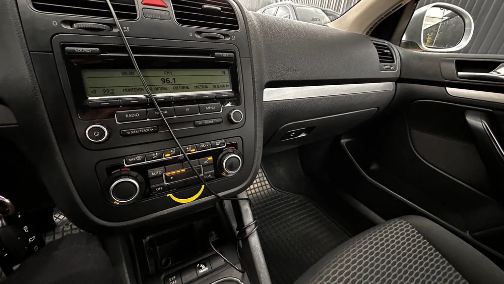 Volkswagen Jetta VW Jetta - 2010 -1.6 TDI