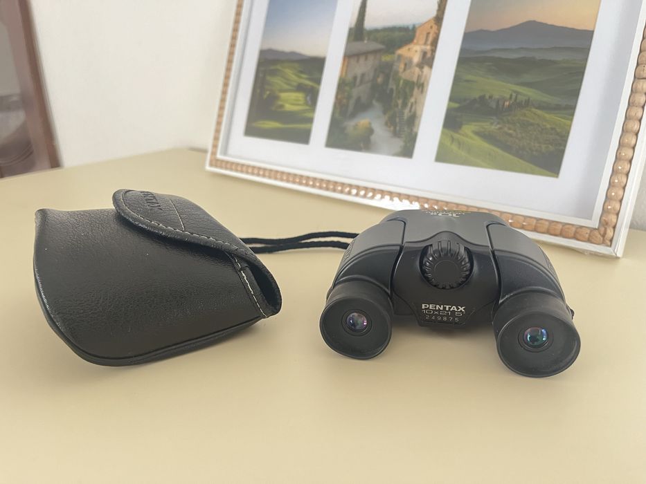 Binoclu PENTAX UCF mini 10x21