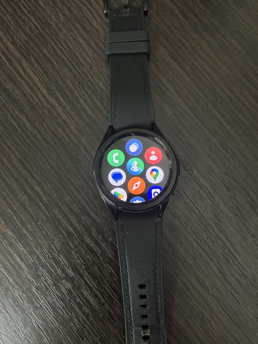 срочно продам Samsung galaxy watch 6