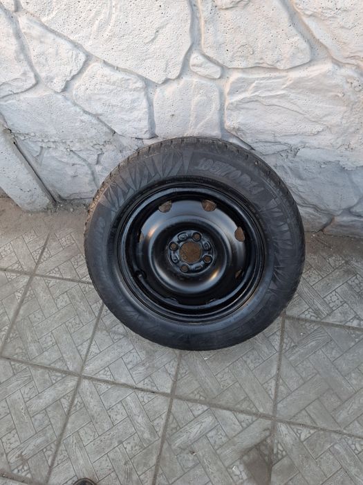 Продам запаску на 14