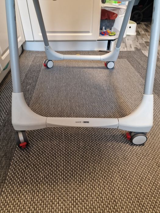 Scaun Prima Pappa Peg Perego follow me