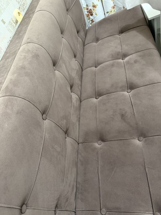 Продам диван срочно