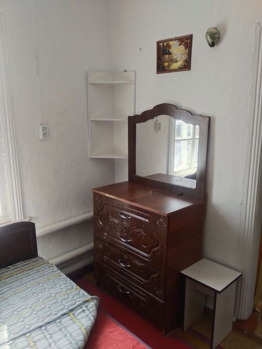 Продам спальный гарнитур