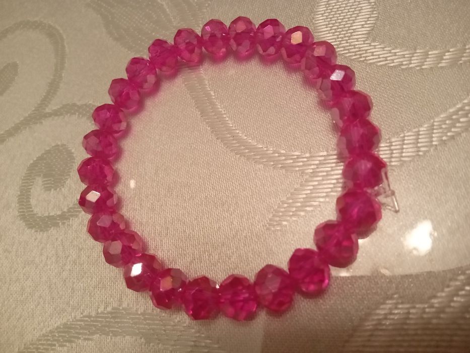 Браслеты женские