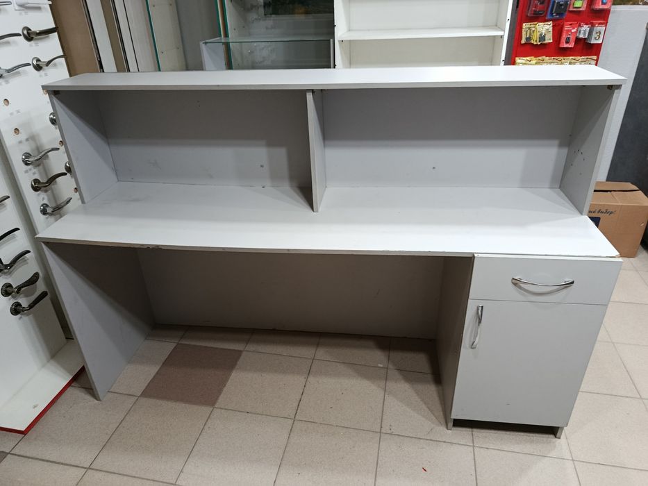 Продам рецепшн б/у срочно в нормальном состоянии