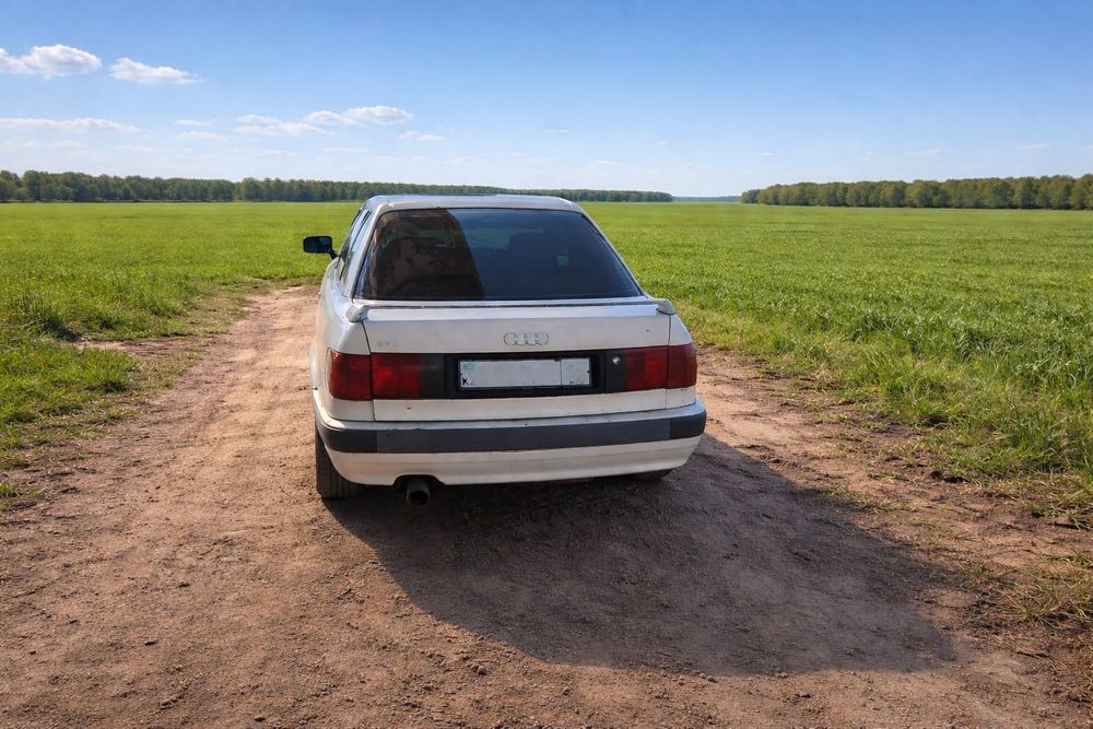 Продам ауди 80 в4