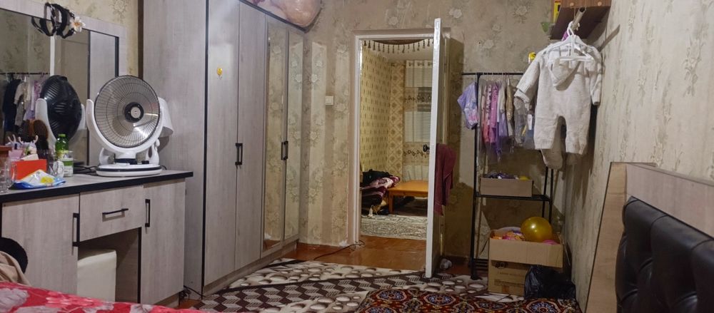 2 хонали квартира сотилади Космосда.