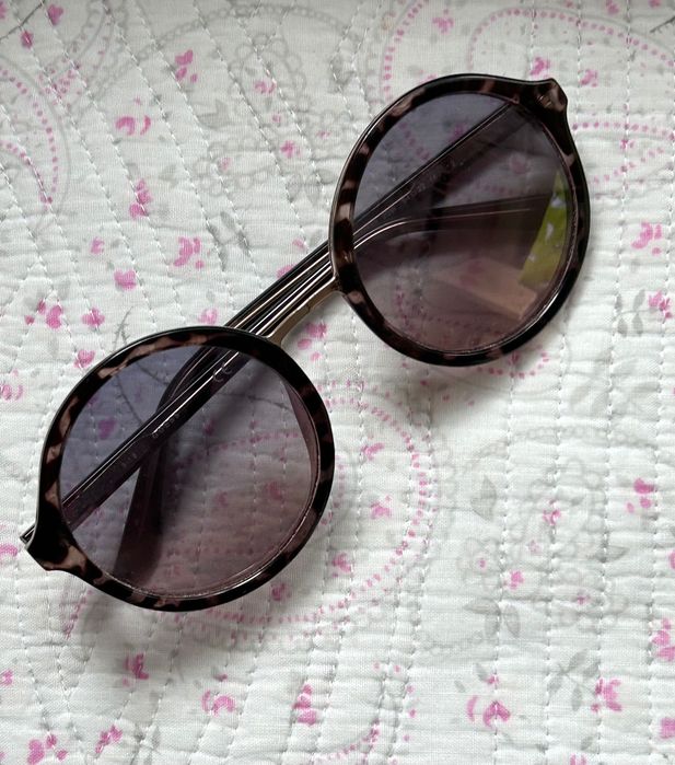 Страхотни слънчеви очила Guess