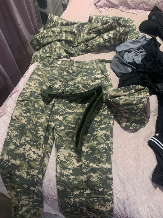 Продаам нвп форму размер М