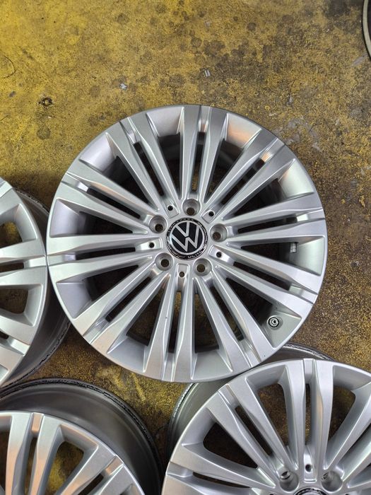 4 Jante Aliaj 5x112 17'' OE VW Golf Passat Caddy Touran Sharan Tiguan T-Roc / Skoda Superb Octavia Kodiaq Karoq 2025