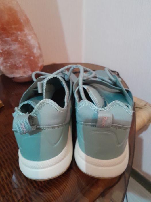 Reebok  - Кроссовки для бега, 40-41 размер