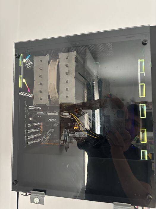 Unitate gaming i7 9700k 16gb ddr4 noctua
