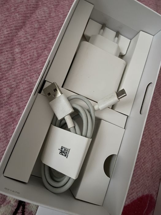 Продается телефон Honor X9c