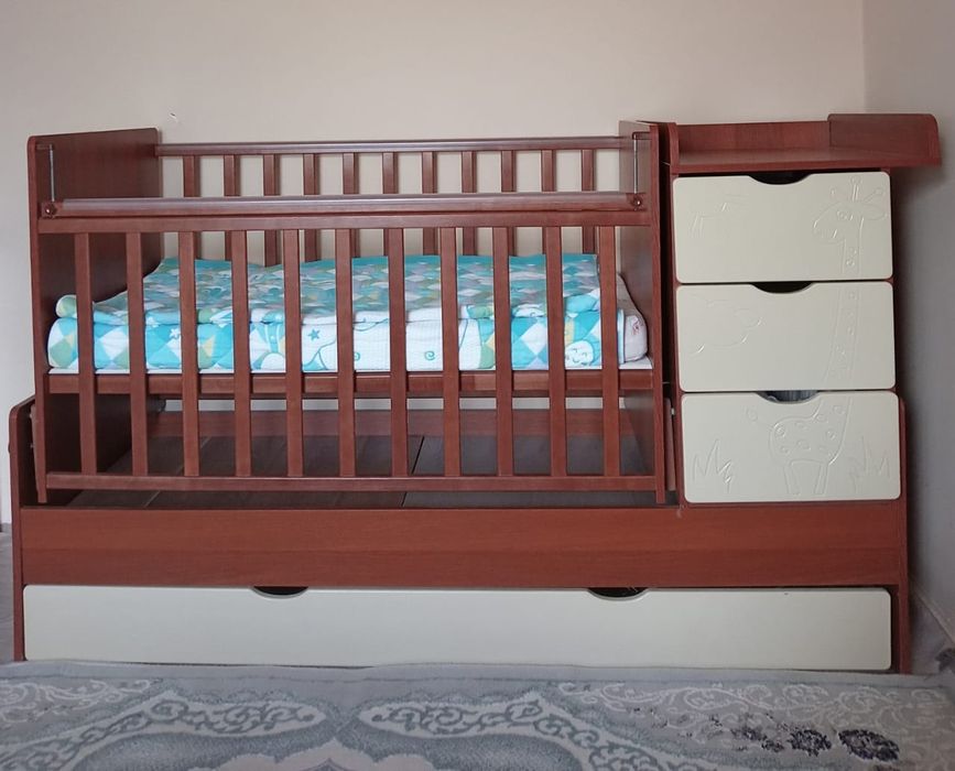 Продам манеж трансформер