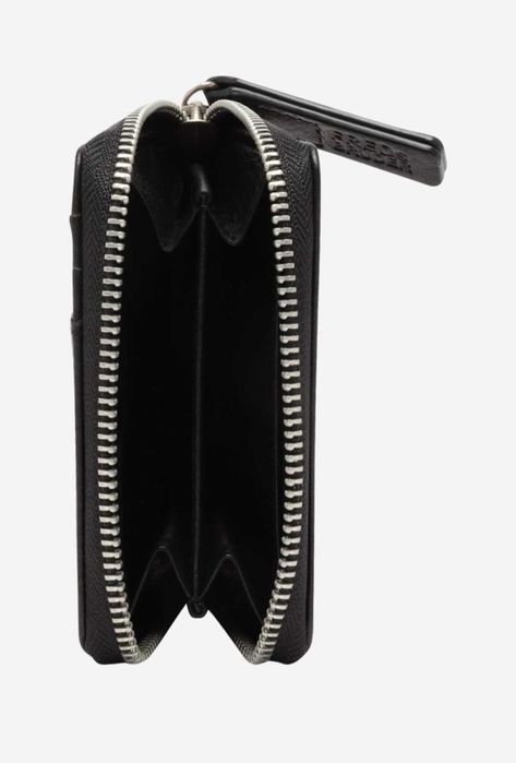 Ново малко черно портмоне естествена кожа FredsBruder