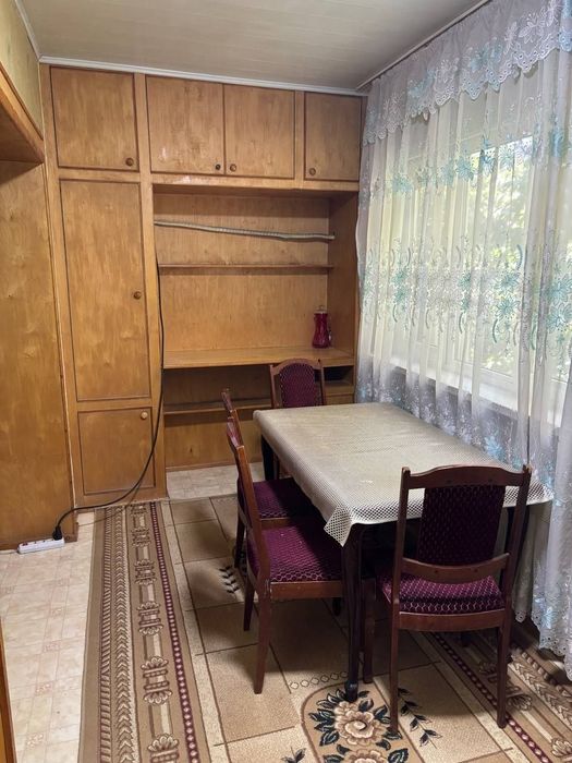 Буз базар. Метро Буюк Ипак Йули. БИЙ. Продам 2 ком квартиру у метро