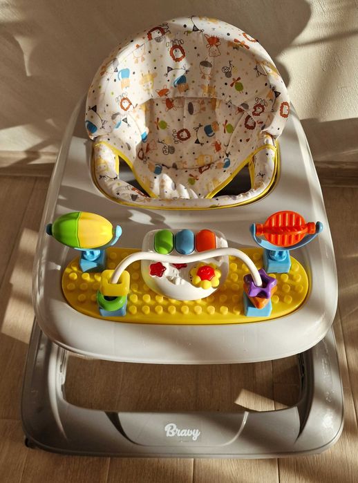 Проходилка Moni Bravy