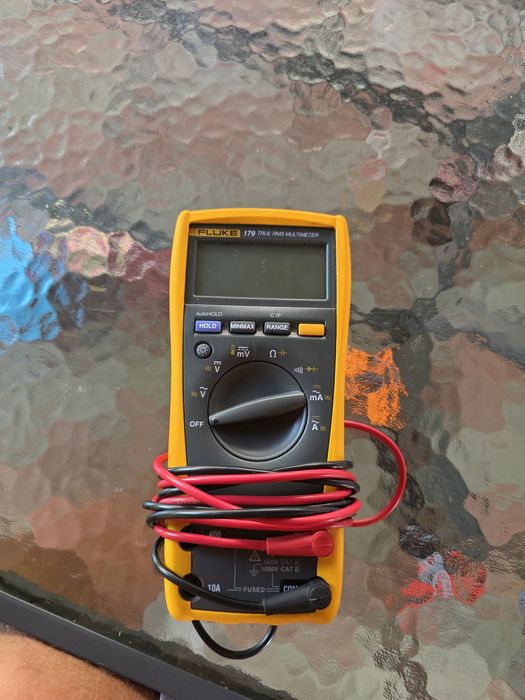 Multimetru Fluke 179