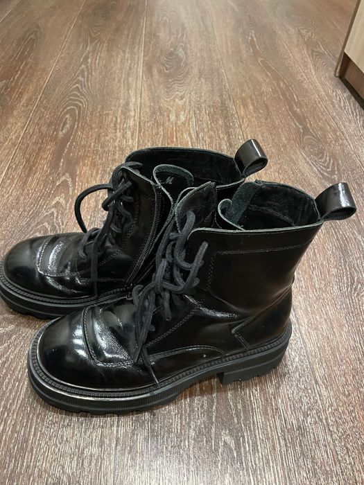 Сапоги лаковые весеннии