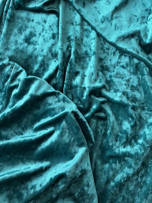 Рокля от кадифе (зелена)