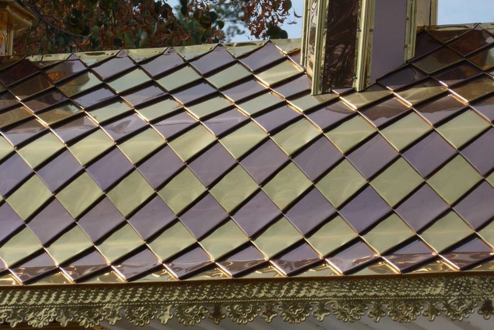 Tabla aurie biserici