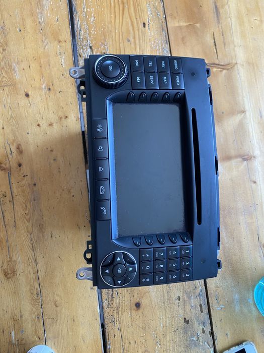 Мултимедия за Мерцедес А класа W169 навигация Navi Mercedes