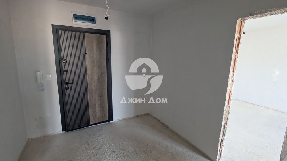 Тристаен апартамент на тапа БЕЗ ТАКСА ПОДДРЪЖКА в Центъра на гр. Бург - снимка 12