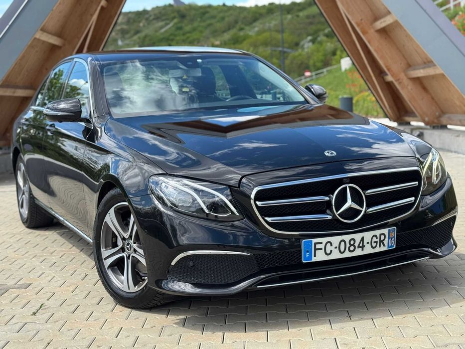 Mercedes Benz E220