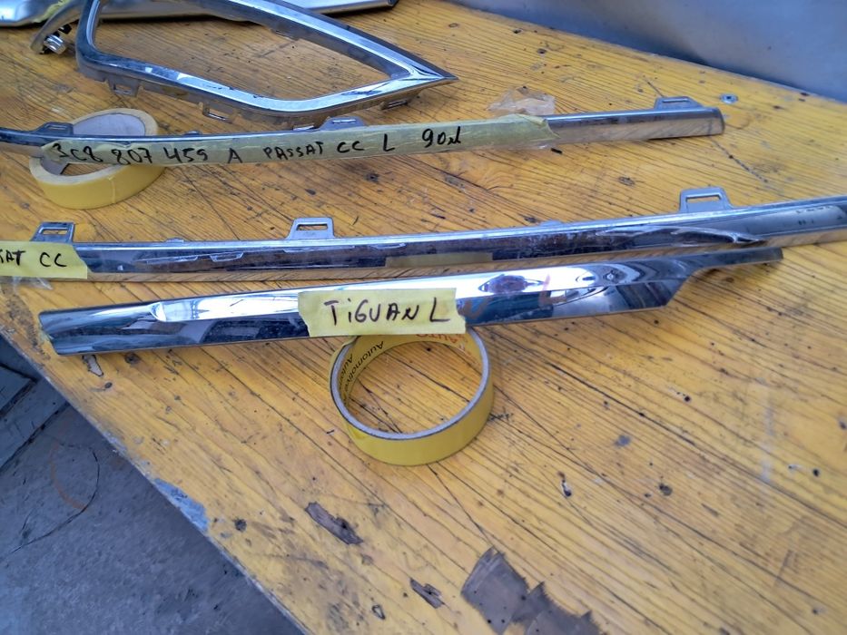 Лайсна хром Hyundai  Santa fe  VW T-'Rok Passat CC  Tiguan 2016/23г