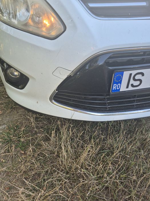 Vând Ford c max 2013