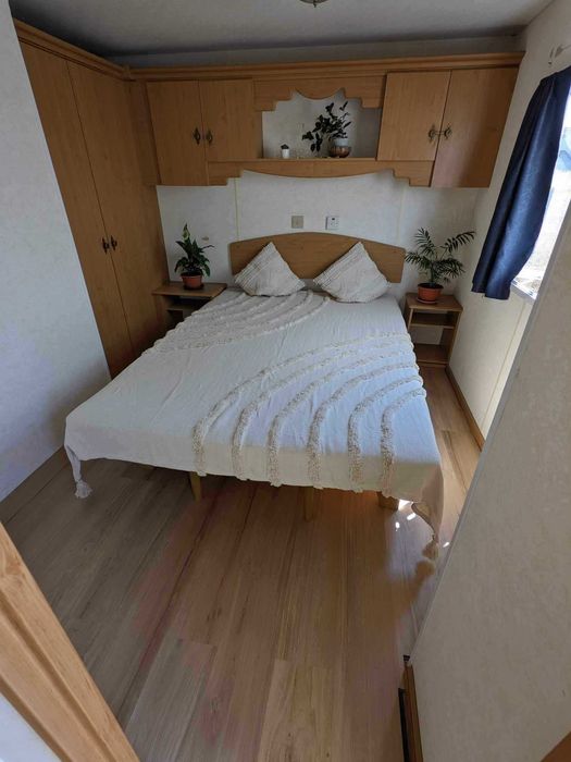 Teren intravilan+casă Vama Veche, PUZ P+2, utilități independente