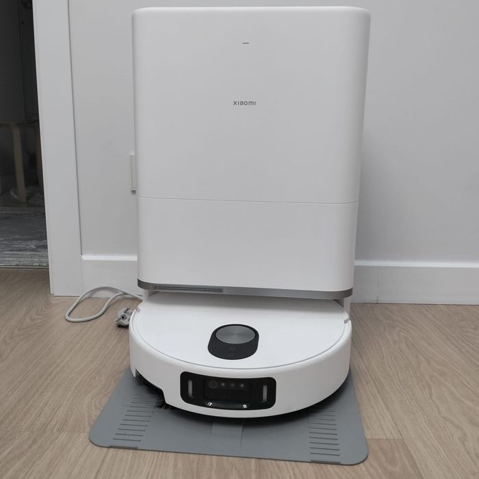 Робот пылесос, совсем новый